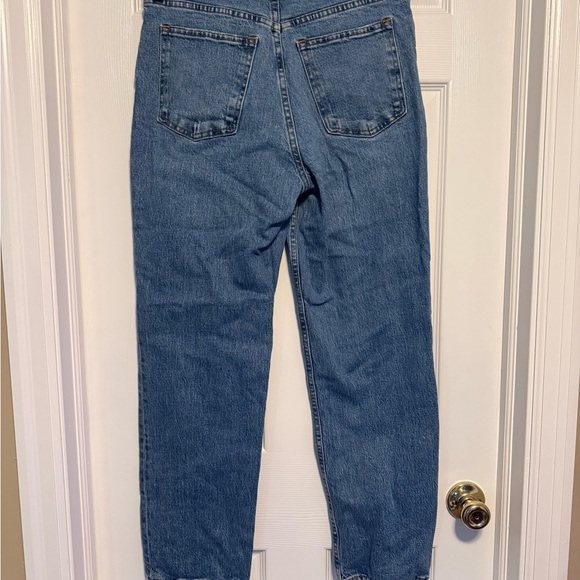 Abercrombie & Fitch Slim Straight High Rise Jeans - Picture 2 of 9